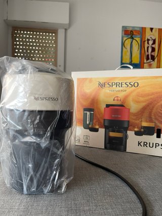 Cafetera Nespresso Vertuo Pop