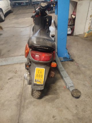 Peugeot Teker 50 Scooter Naranja/Negro