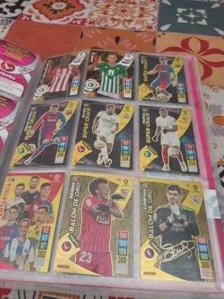 Álbum cromos Adrenalyn LaLiga Santander 21-22