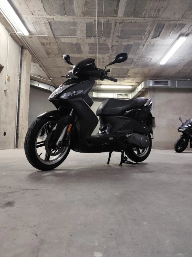 Kymco Agility City 125cc Scooter Negra