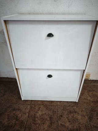Zapatero blanco de madera