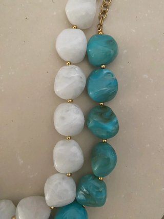 Set Collane Resina Blu e Bianche