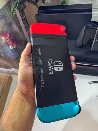 Nintendo Switch + Accesorios