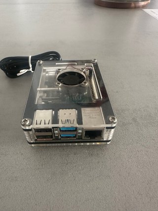 Raspberry Pi 4B 4GB RAM + 64GB SD + Carcasa