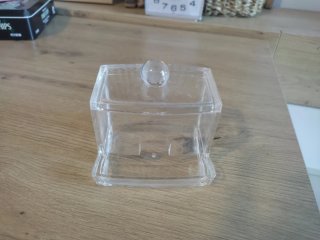 Recipiente acrílico con tapa para bastoncillos