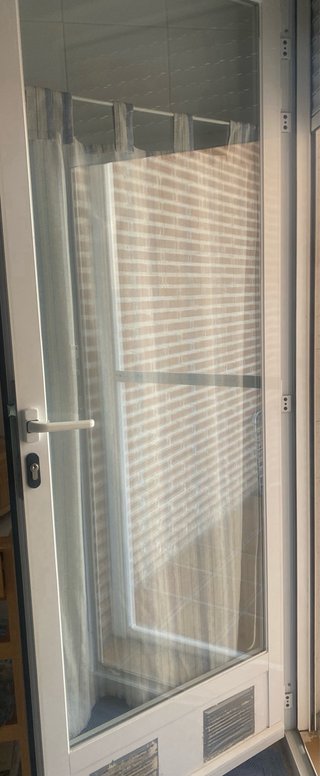13 Ventanas de aluminio ( 11 ventanas y 2 puertas)