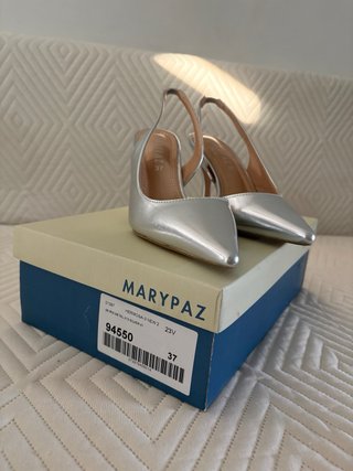 Tacones Marypaz plateados talla 37