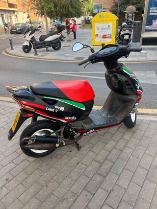 Aprilia Sonic urge venta