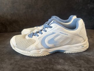 Zapatillas Bullpadel BEKER