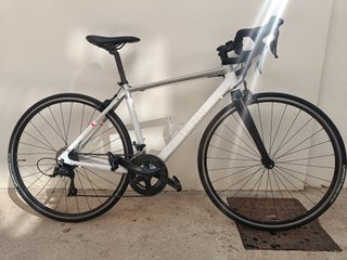 Bicicleta Carretera Blanca (Mujer)