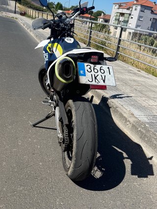 Husqvarna 701 Supermotard