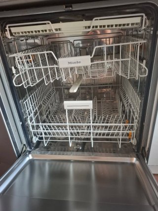 Lavavajillas Miele Active SC Acero