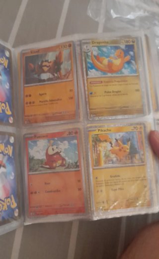 Álbum Pokémon 90 cartas originales