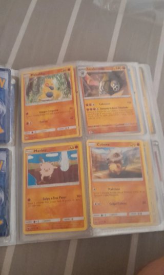 Álbum Pokémon 90 cartas originales