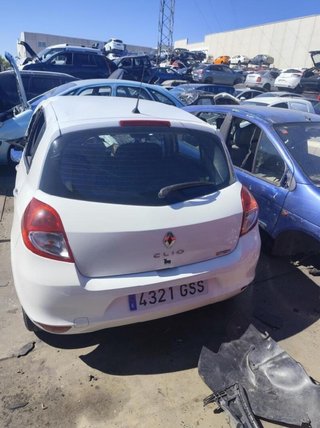Centralita motor uce renault s120200105a clio 5781