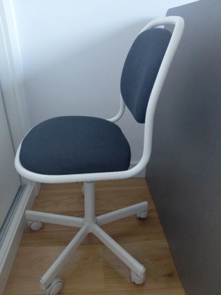 Silla de escritorio infantil IKEA