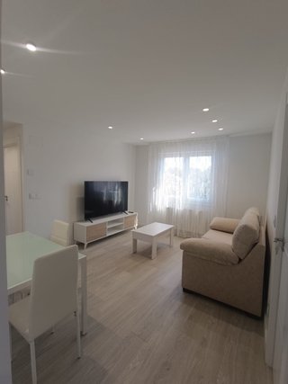 ALQUILER DE HABITACIONES JUNTO A LA UNIVERSIDAD