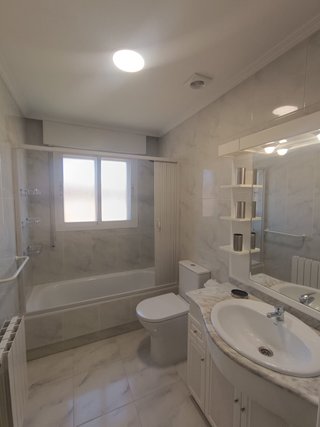 ALQUILER DE HABITACIONES JUNTO A LA UNIVERSIDAD