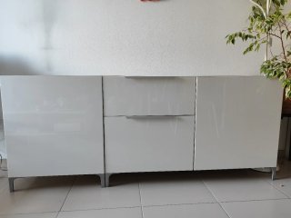 Aparador Besta blanco y madera