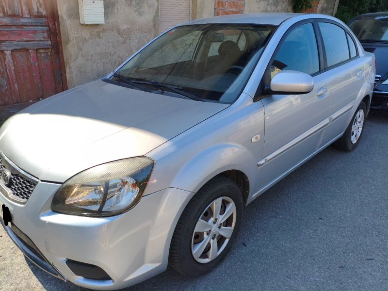 KIA Rio 2011 - foto 1