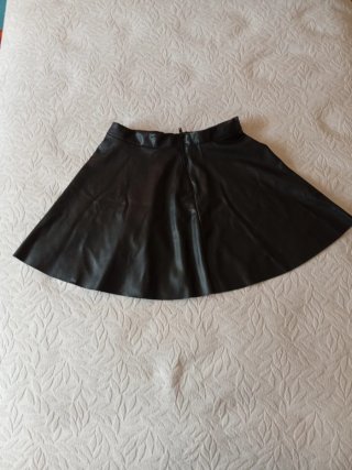 Falda niña imitación cuero T 140