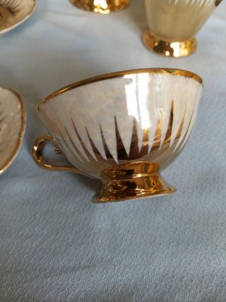 Precioso juego de café porcelana y oro