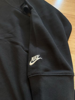 Sudadera Nike Negra con Etiqueta - Talla L (NUEVA)
