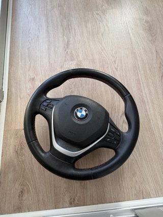Volante BMW F30