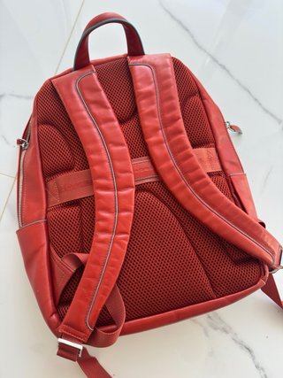 Mochila Piquadro Roja Piel