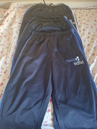 Pantalones Colegio Maristas Villalba Talla S