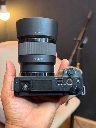 Sony ZV-E10 + FE 50mm f/1.8