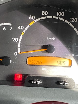 Mercedes-Benz Sprinter 2004