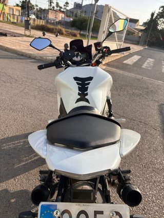 Kawasaki Z1000 2007/2008 Blanca