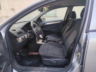 Opel Astra 2008