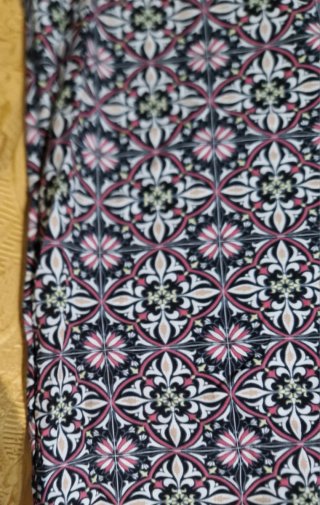 Pantaloni donna leggeri fantasia