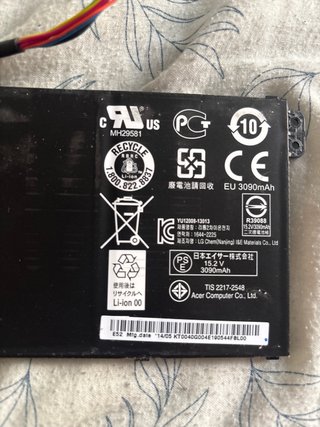 Batería Acer AC14B8K (va mientras carga solo)