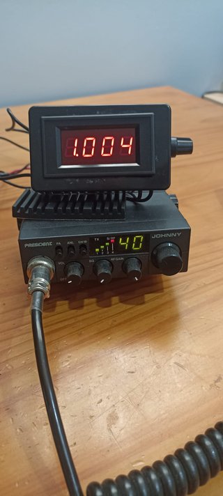 S-Meter Cacería del Zorro Emisora radioaficionado
