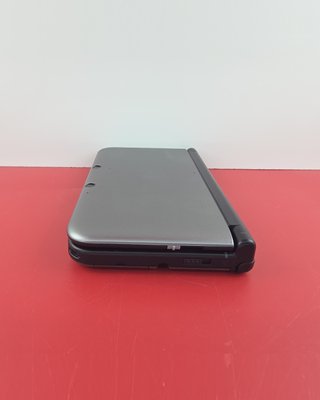 Nintendo 3DS XL Grigia + Caricatore + SD 4GB