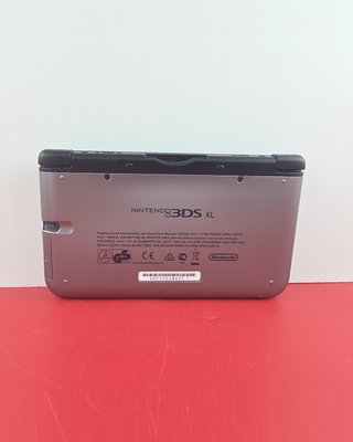 Nintendo 3DS XL Grigia + Caricatore + SD 4GB