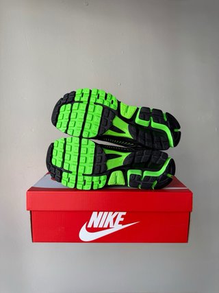 Nike Zoom Vomero 5 ‘Metallic Pewter Green’ 45.5