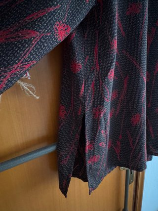Camicia donna fantasia fiori rossi