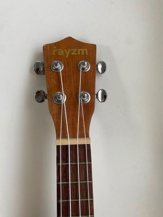 Ukelele Rayzm