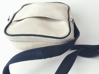 Bolso Lacoste blanco lona
