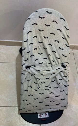 Hamaca BabyBjörn Roja y Negra