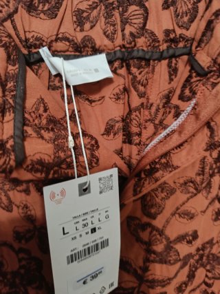 Conjunto Zara bordado perforados talla L