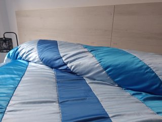 EDREDON SATINADO CAMA  135 Azul y azul celest