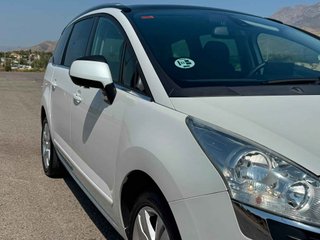 Peugeot 5008 2013 7 PLAZAS