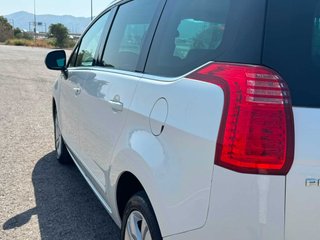 Peugeot 5008 2013 7 PLAZAS
