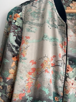 Chaqueta Bomber Estampada Mujer