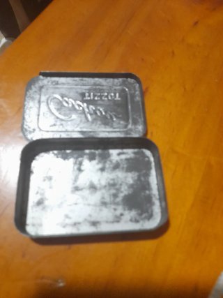 Caja metálica caramelos CACHOU Tissot.France 1950